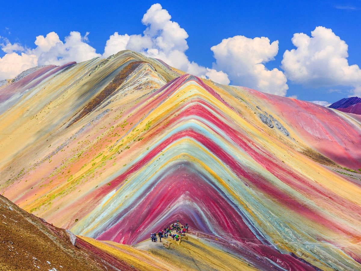 LAS INCREÍBLES MONTAÑAS COLORIDAS DE CUSCO